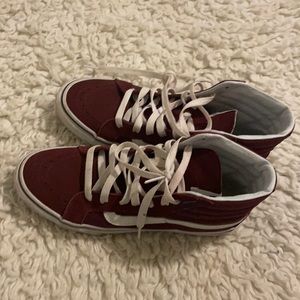 Maroon high top vans!